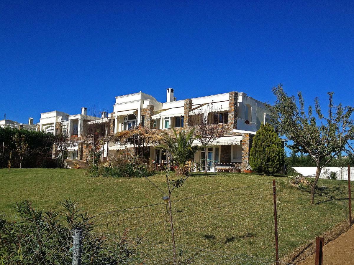 Lovely Apartm.Near Airport Kardia Exterior photo